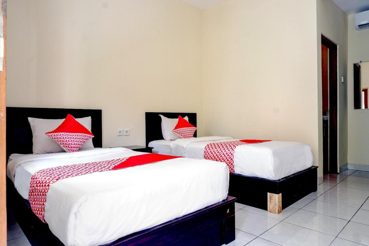 Oyo 2521 Uluwatu Cahya Guest House Exteriör bild