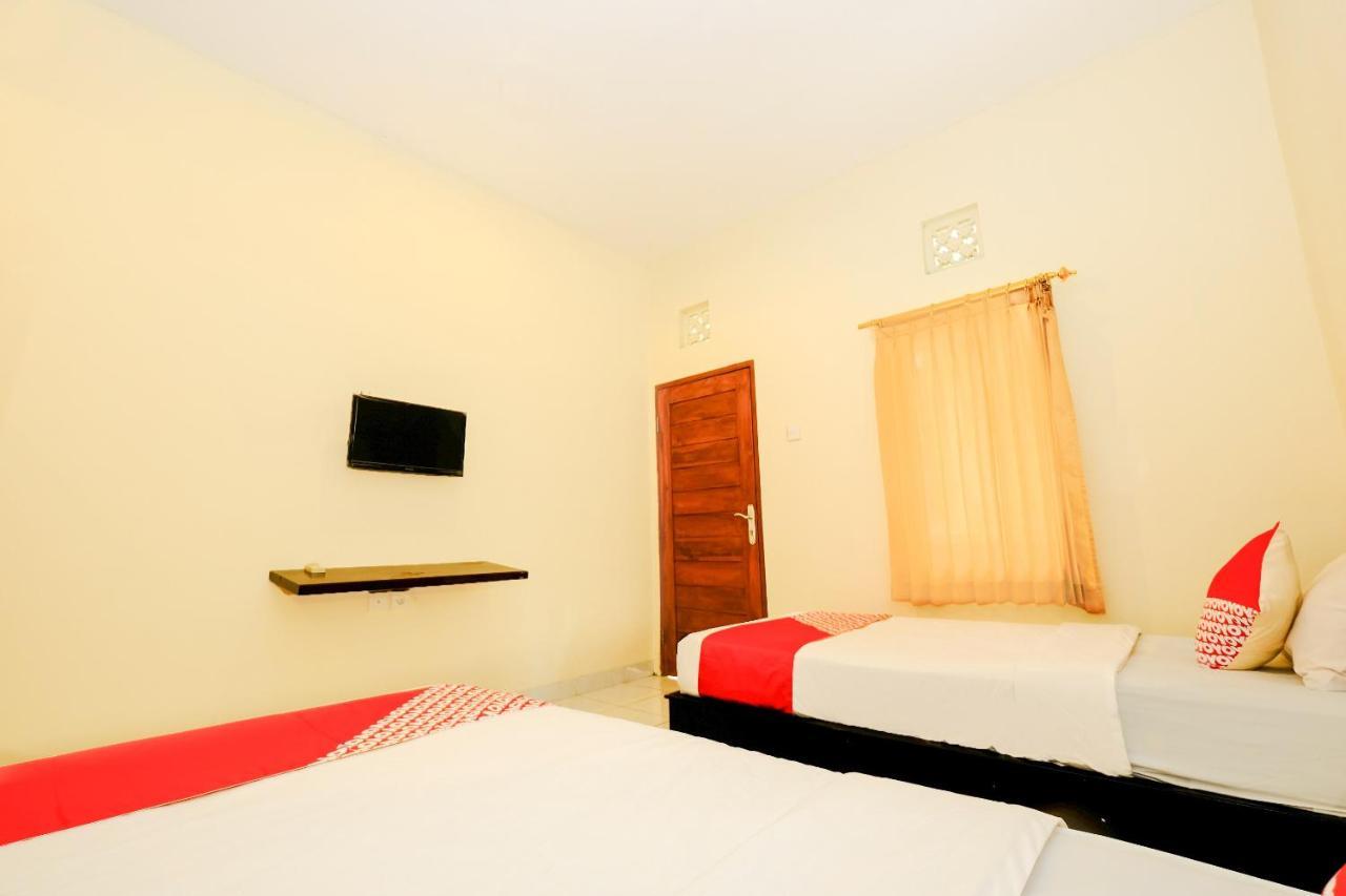 Oyo 2521 Uluwatu Cahya Guest House Exteriör bild