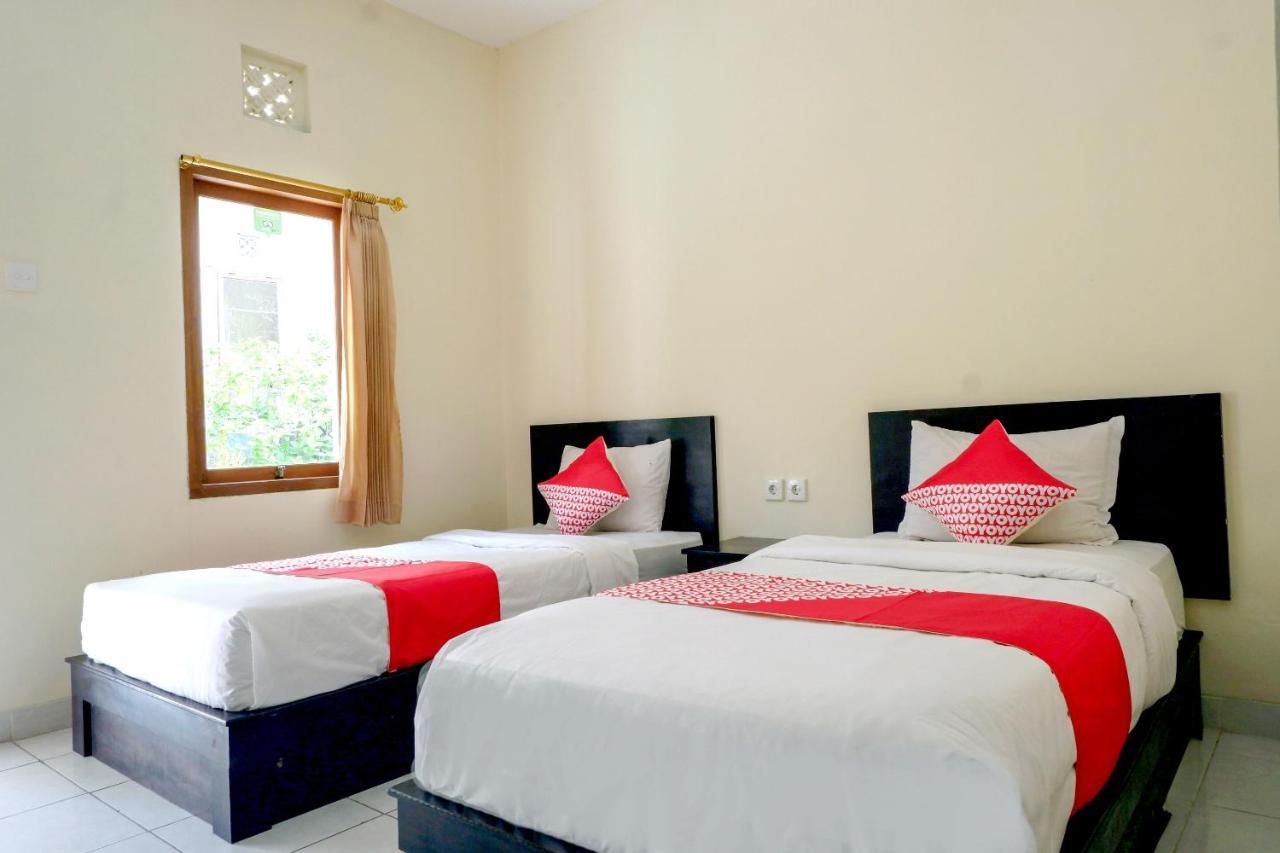 Oyo 2521 Uluwatu Cahya Guest House Exteriör bild