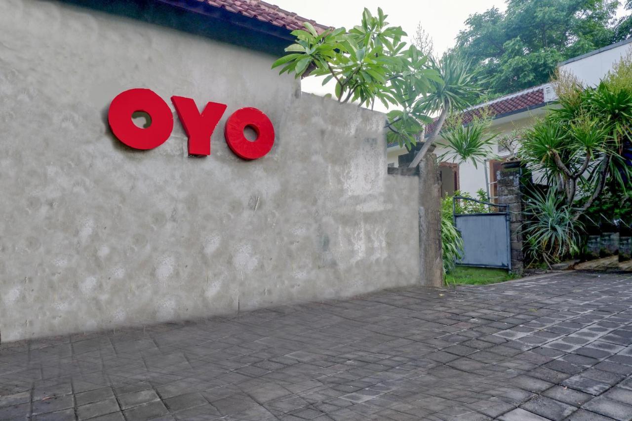 Oyo 2521 Uluwatu Cahya Guest House Exteriör bild