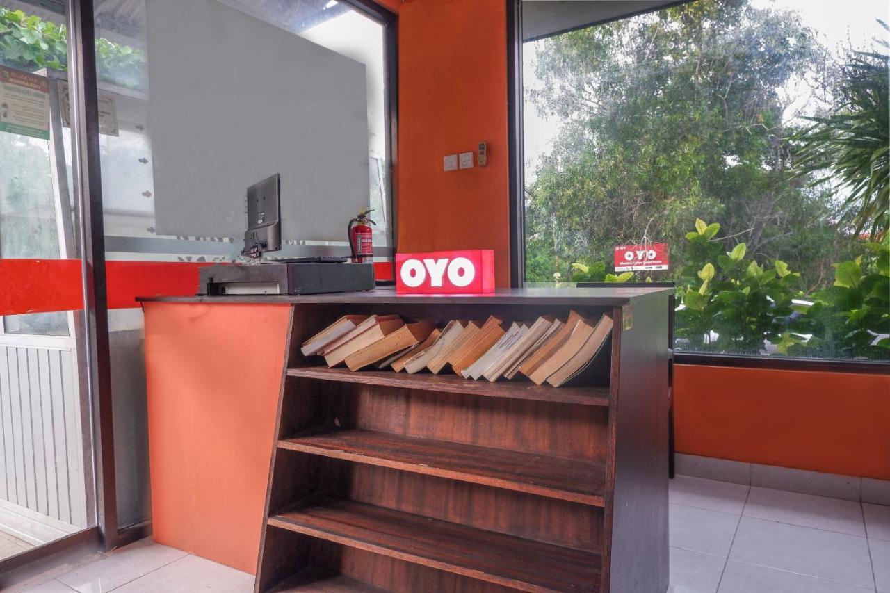 Oyo 2521 Uluwatu Cahya Guest House Exteriör bild